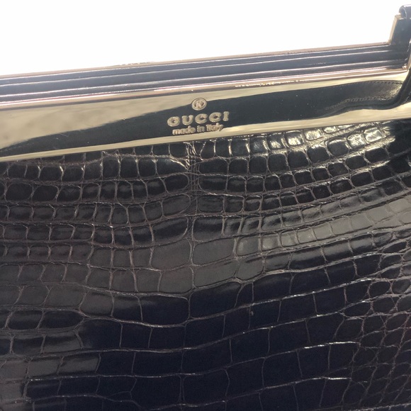 Vintage Chocolate Crocodile GUCCI baguette bag - Picture 6 of 7